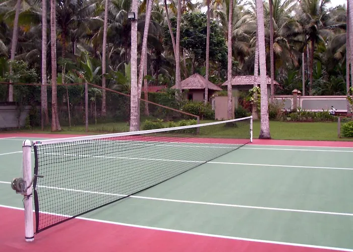 Oceanfront Citakara Sari Villa *