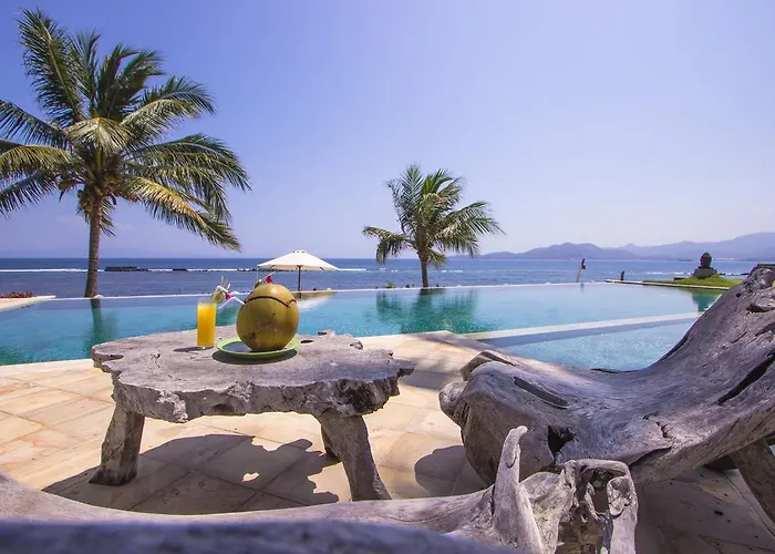Oceanfront Citakara Sari Villa Candi Dasa (Bali)