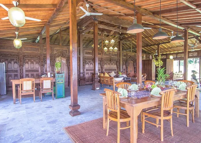 Oceanfront Citakara Sari