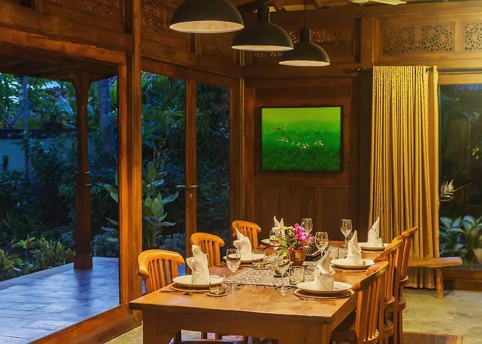 Oceanfront Citakara Sari